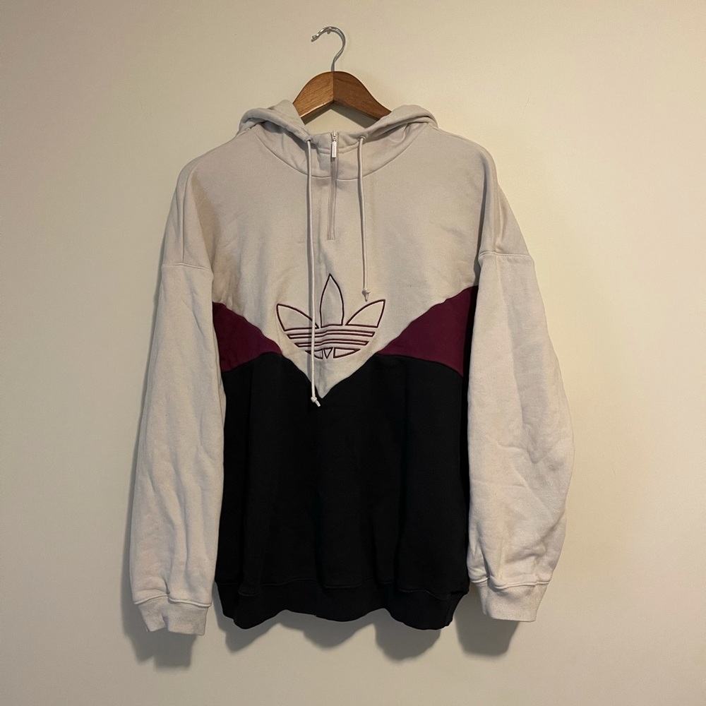 Women’s adidas XL sweatshirt